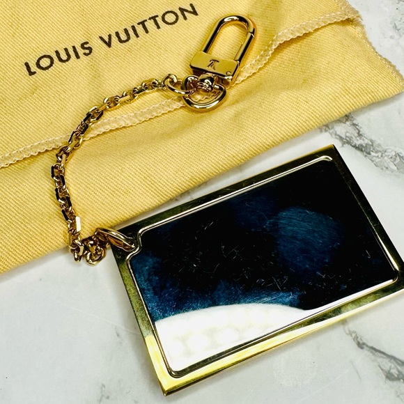 EUC Louis Vuitton Gold-Toned Inventeur Mirror Bag Charm - Picture 10 of 12